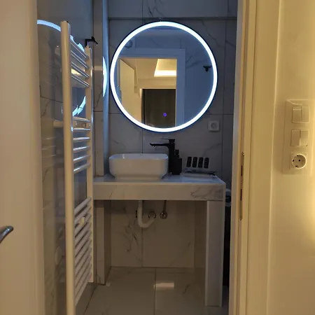 Apartment 40 *